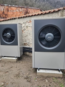 2 ks tepelných čerpadel IVT Air X170, vzduch-voda